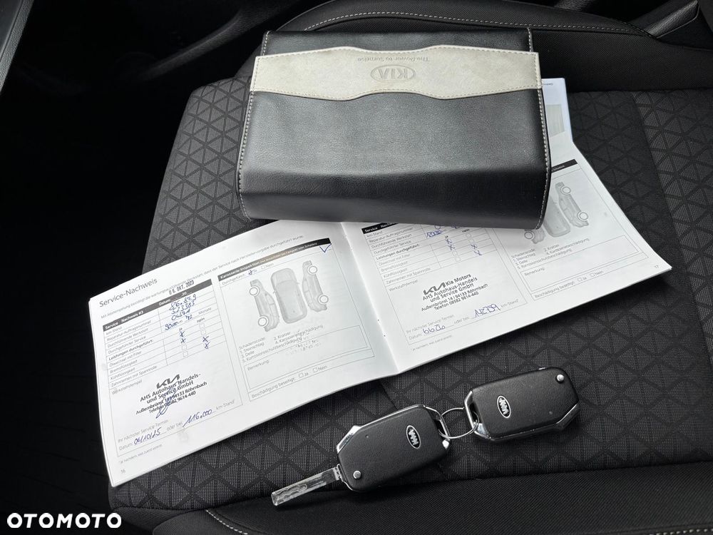 Kia Ceed 1.6 CRDi (48V Mild-Hybrid) DCT7 Platinum - 40