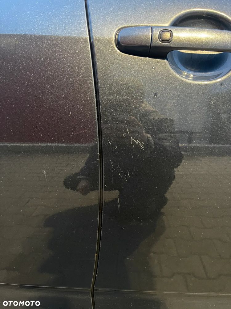 Toyota RAV4 2.2 D-4D Prestige - 14