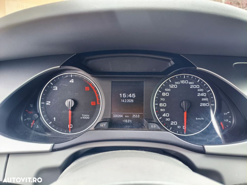 Audi A4 Limuzina 2.0 TDI B8 - 4