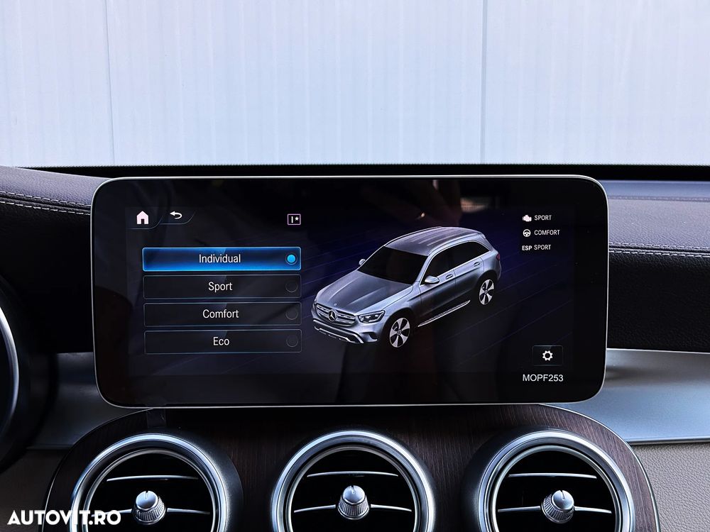 Mercedes-Benz GLC 200 d 4MATIC 9G-TRONIC - 25