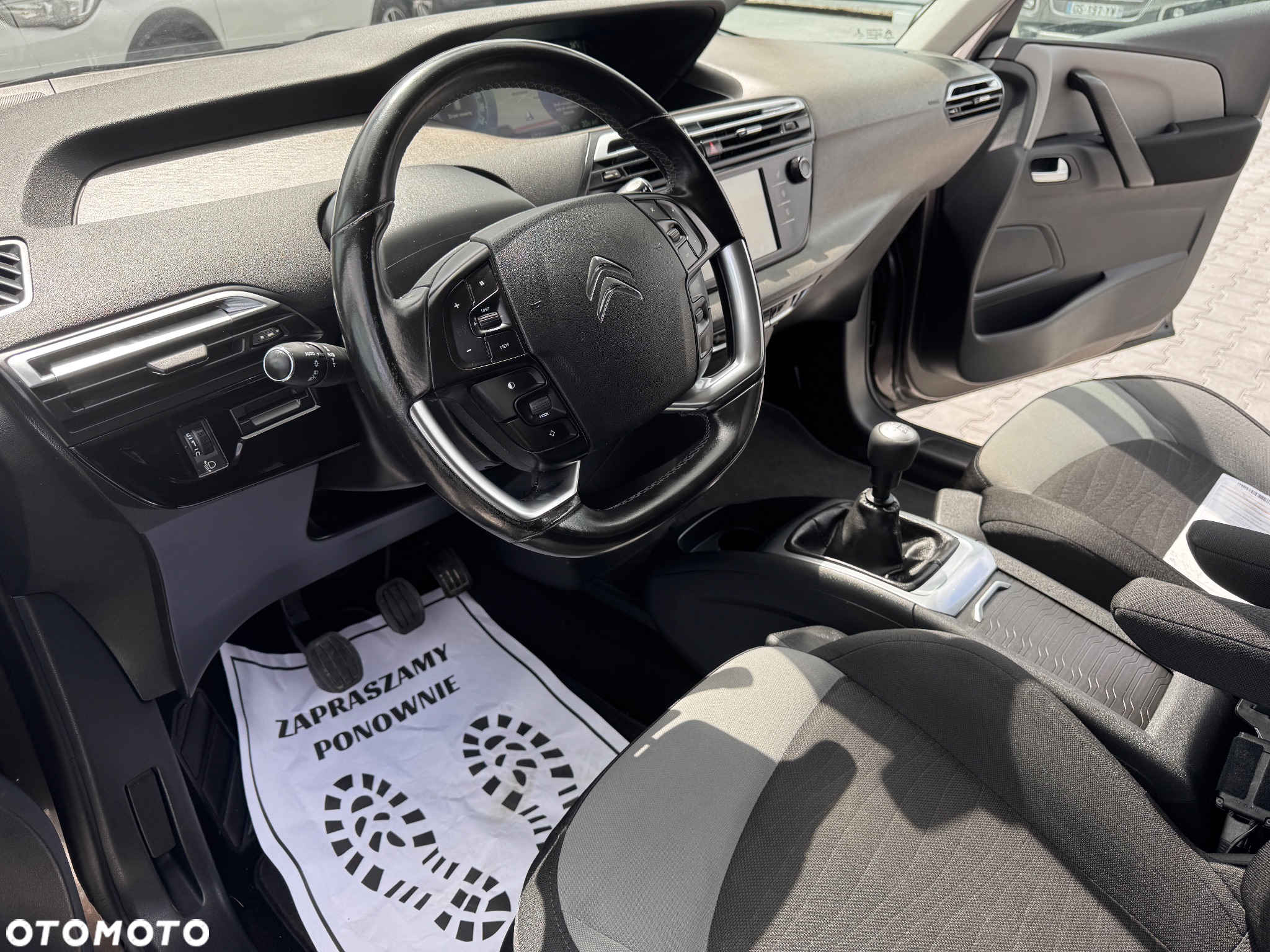 Citroën C4 Grand Picasso PureTech 130 Stop&Start SHINE - 20
