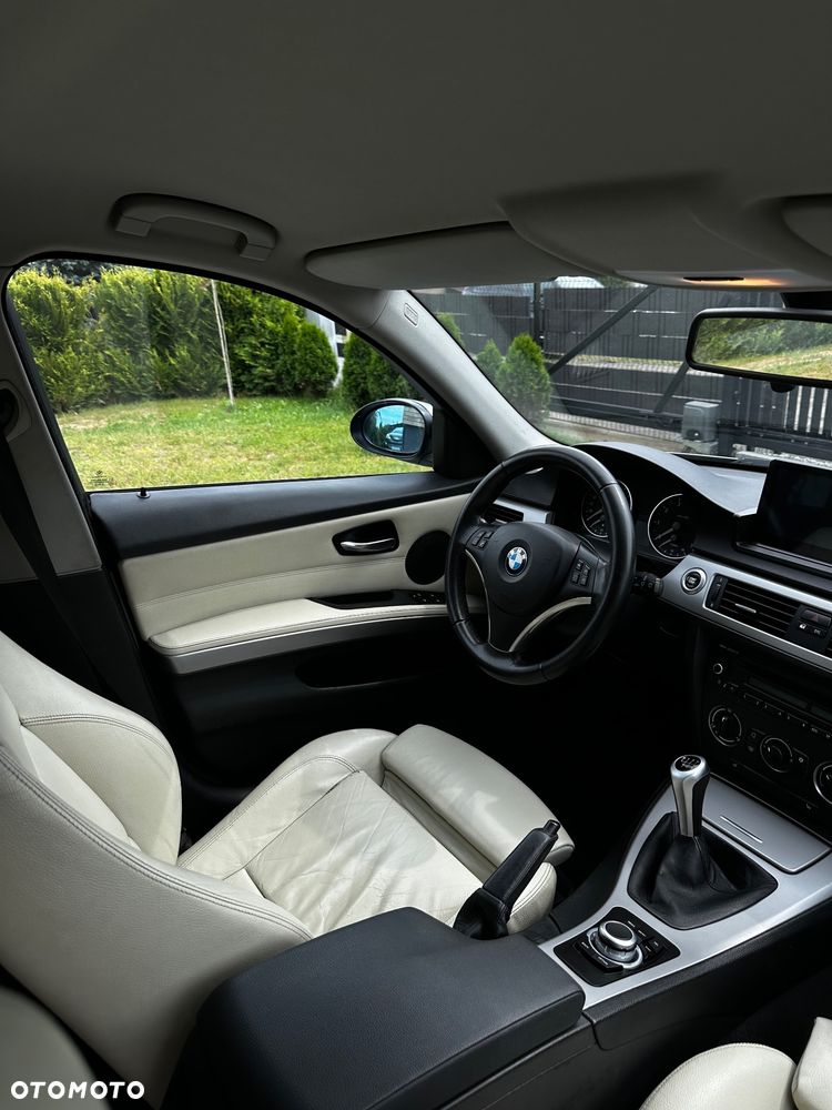 BMW Seria 3 - 28