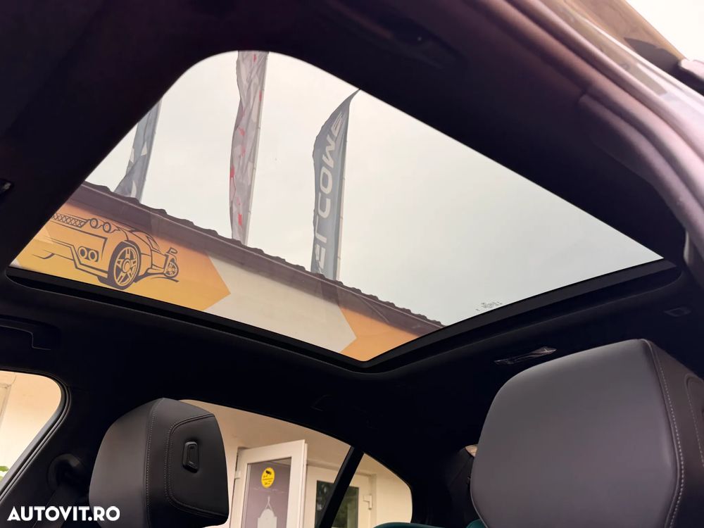 BMW Seria 5 520i Aut. - 32