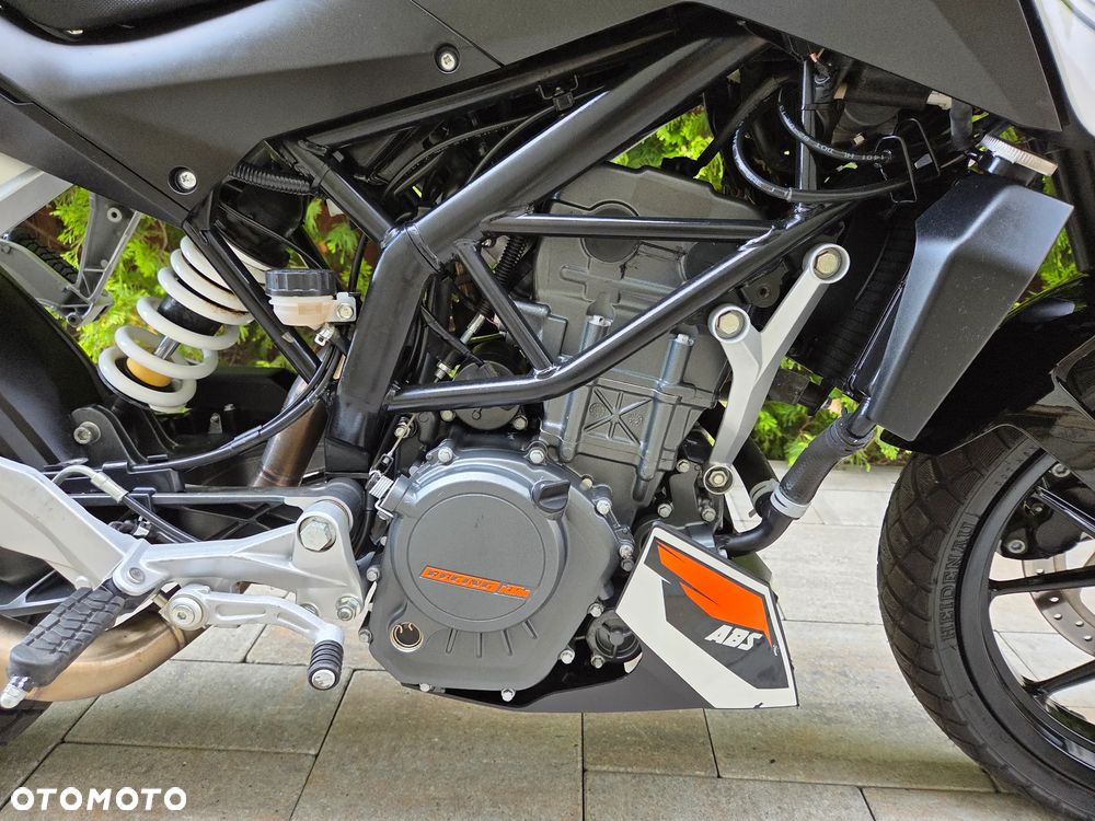 KTM Duke 125 - 12
