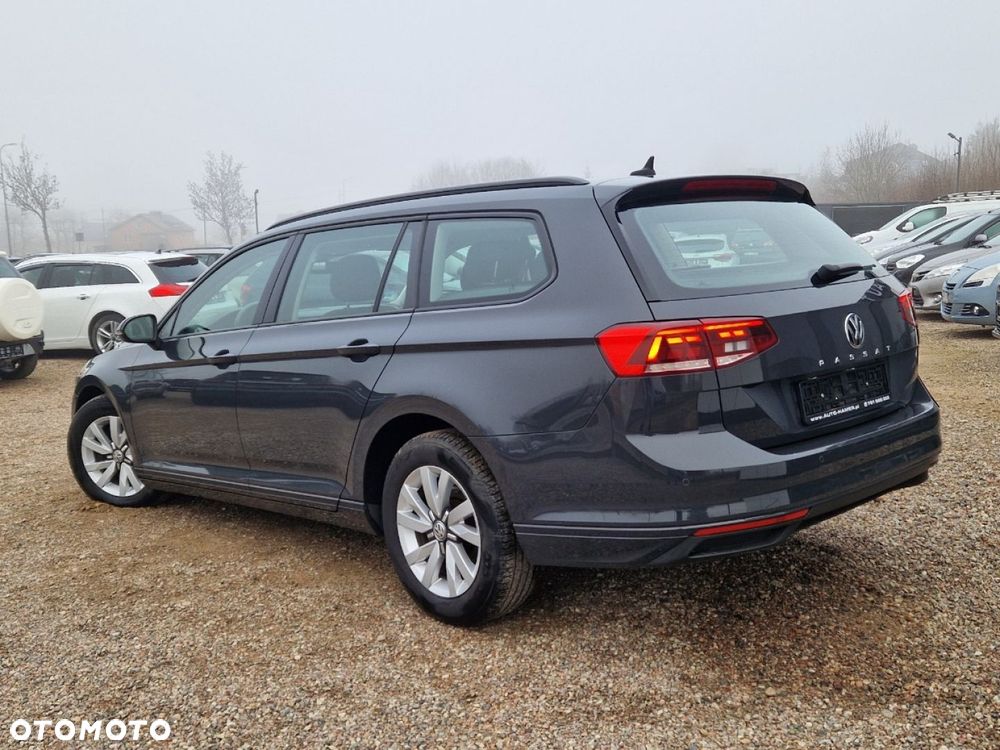 Volkswagen Passat - 25