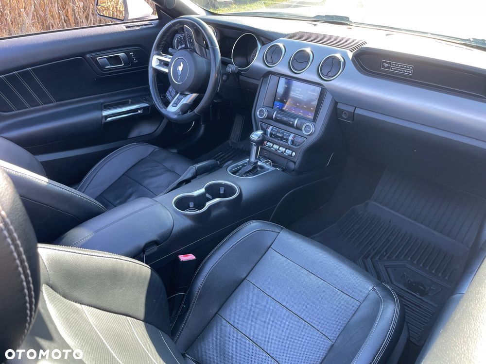 Ford Mustang Cabrio 2.3 Eco Boost - 13