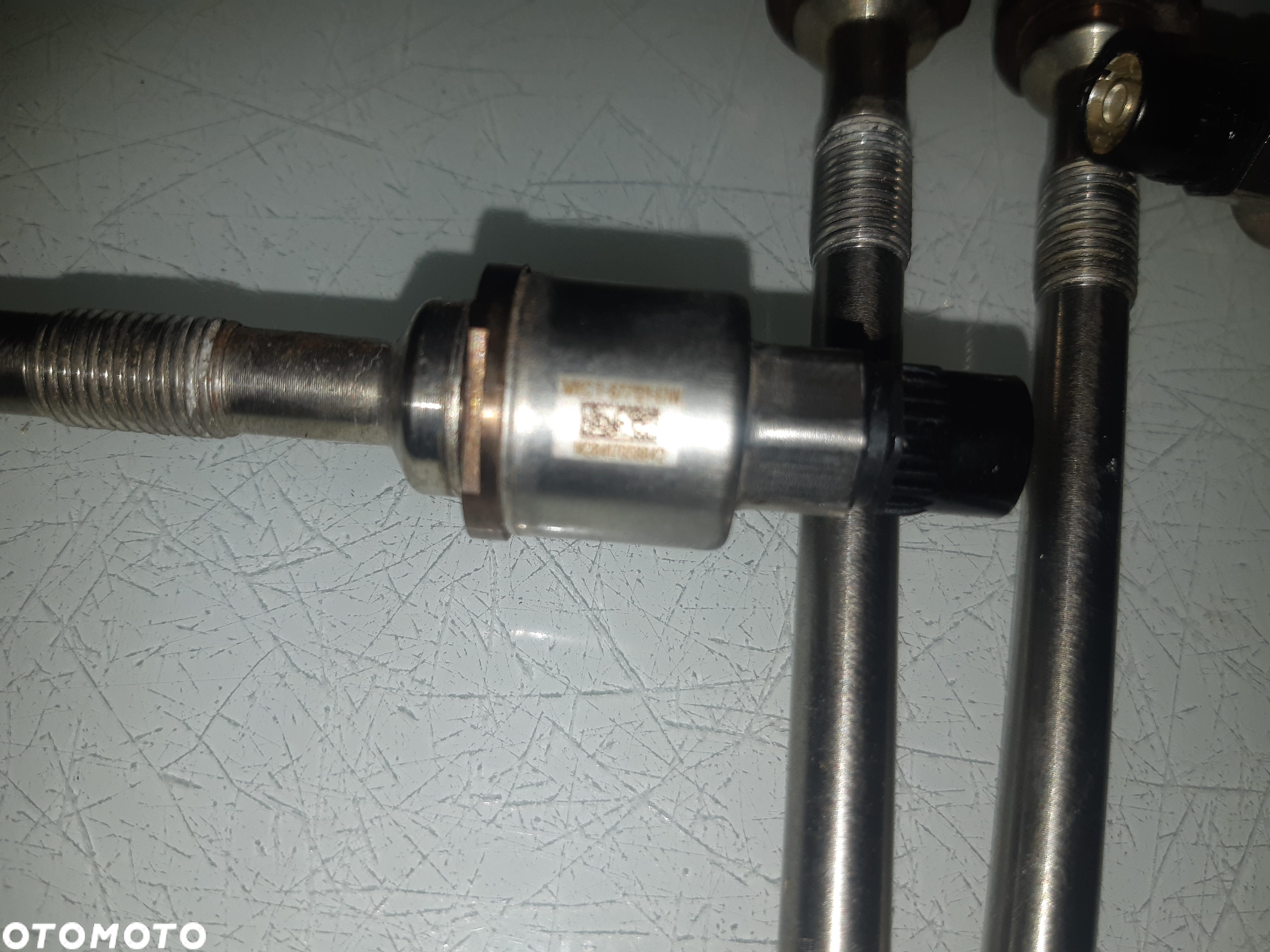 Swieca Opel 2.0 cdti A20DTH czujnik z czujnikiem - 4