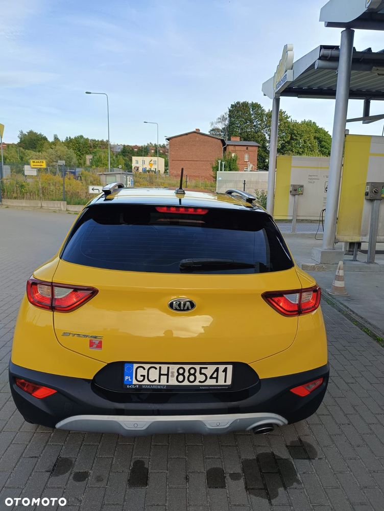 Kia Stonic 1.2 L - 4