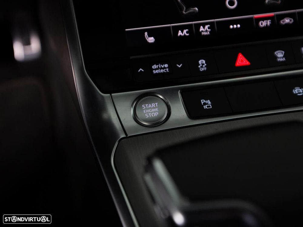 Audi A6 Avant 35 TDI S tronic S line - 22