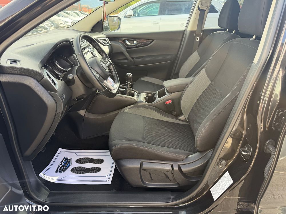 Nissan Qashqai 1.5 DCI TEKNA - 5