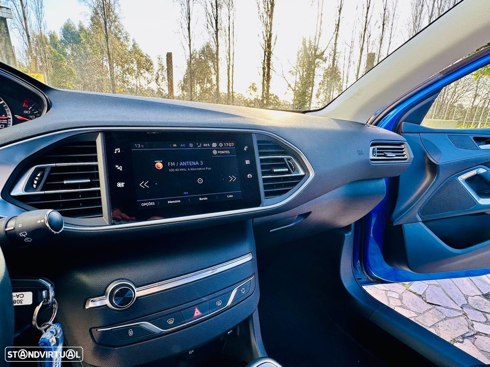 Peugeot 308 1.2 PureTech Business Line - 22