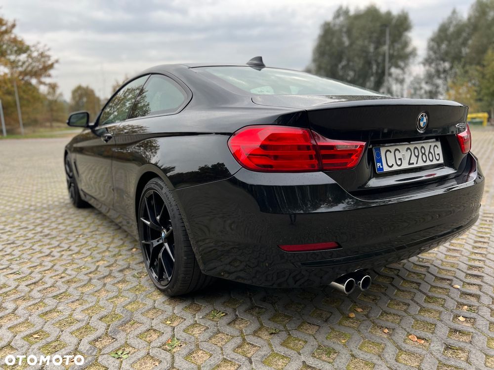 BMW Seria 4 428i Coupe - 15