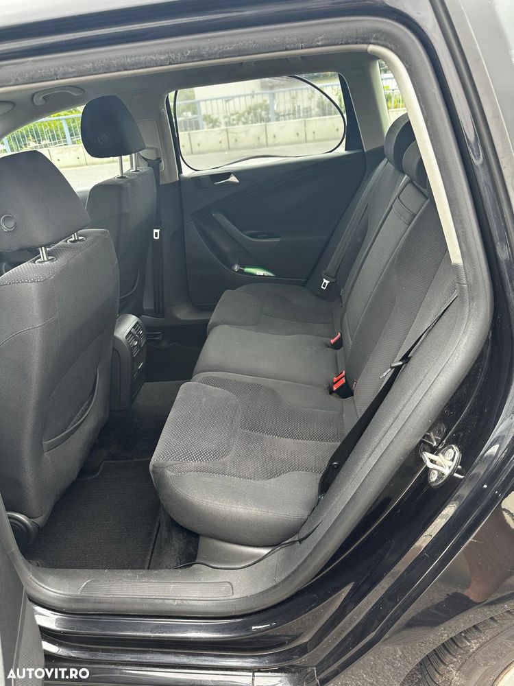 Volkswagen Passat 1.6TDI BlueMotion Tehnology Comfortline - 13