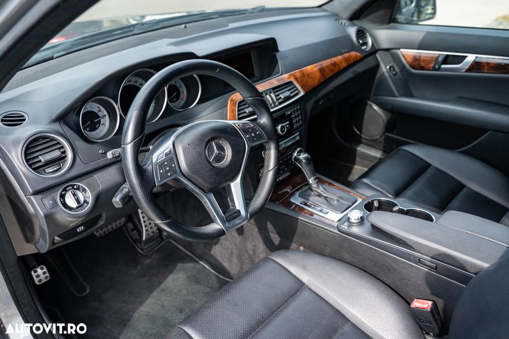 Mercedes-Benz C - 5