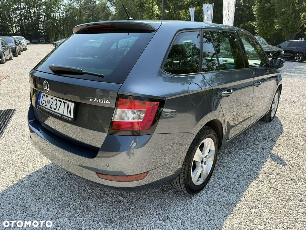 Skoda Fabia 1.0 Ambition - 13