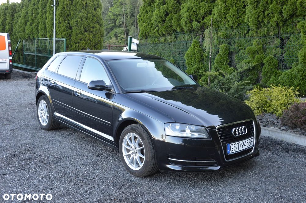 Audi A3 Sportback - 3