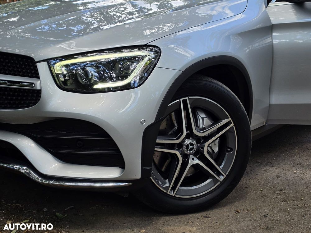 Mercedes-Benz GLC 220 d 4MATIC 9G-TRONIC AMG Line - 12