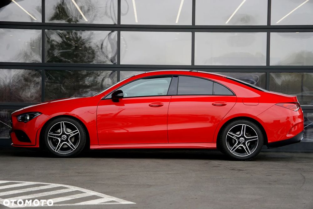 Mercedes-Benz CLA 180 7G-DCT AMG Line - 9