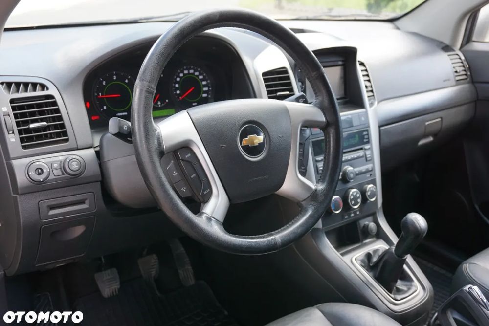 Chevrolet Captiva 2.0 d LS 5os 2WD - 9