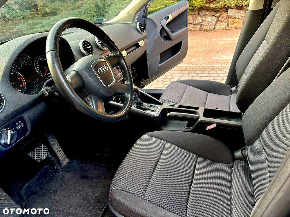 Audi A3 Sportback - 8