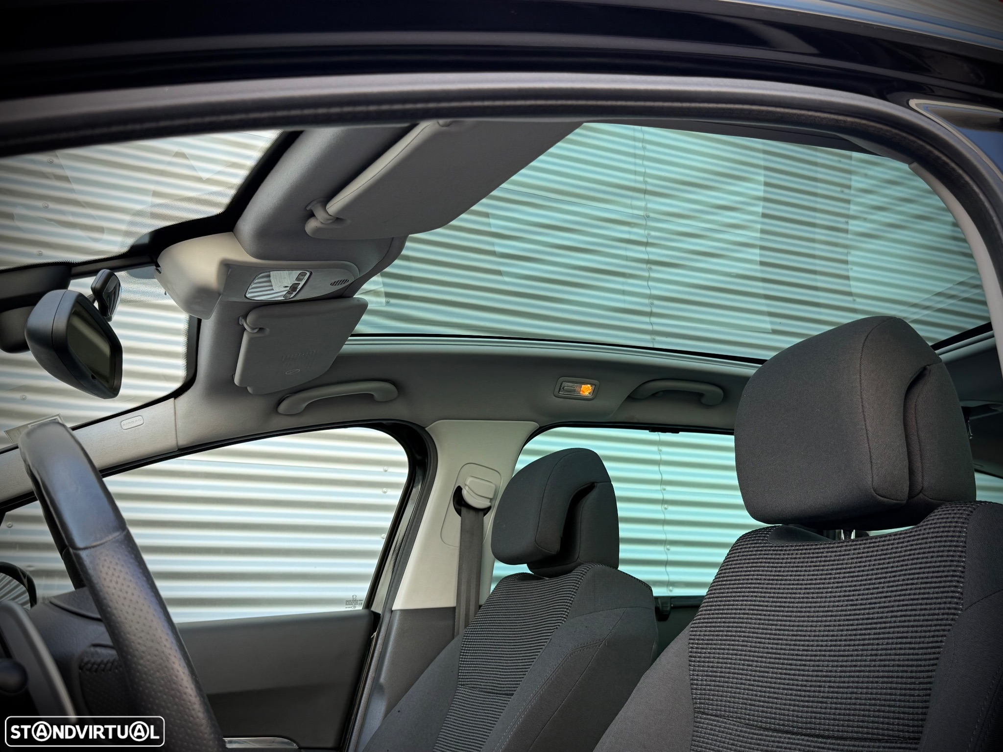 Peugeot 5008 1.6 E-HDi 7L Allure 2-Tronic - 13
