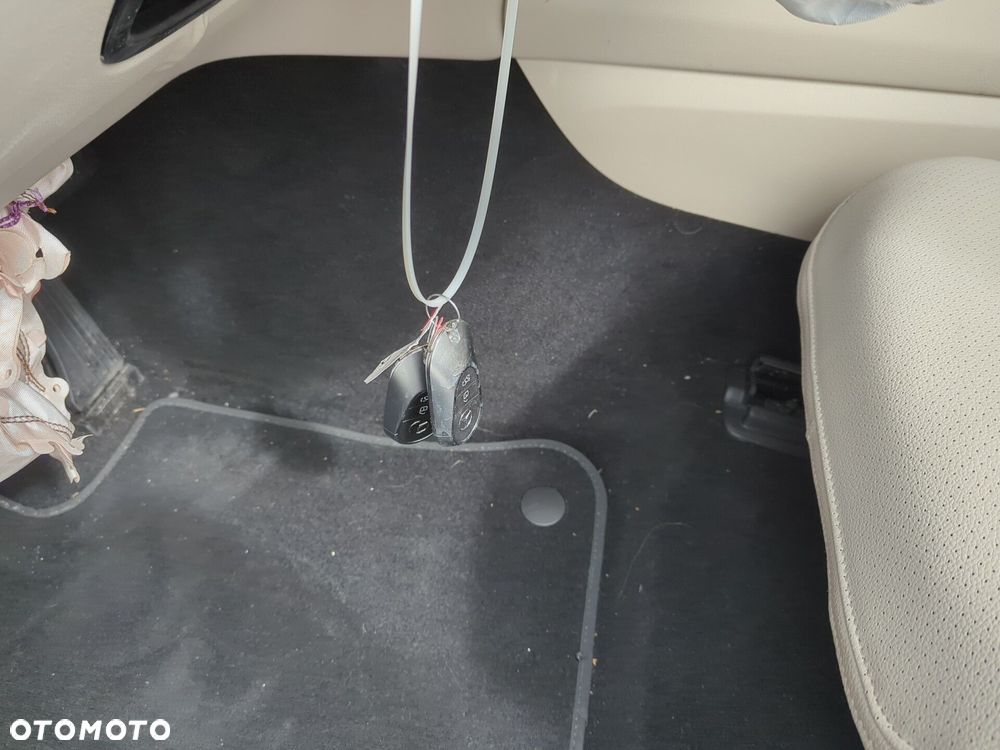 Mercedes-Benz GLC 300 4Matic 9G-TRONIC Avantgarde Advanced - 19