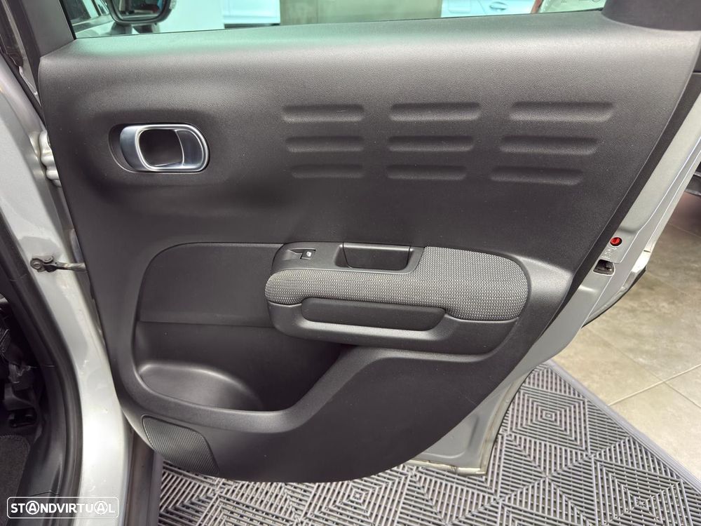 Citroën C3 Aircross 1.2 PureTech Shine - 38