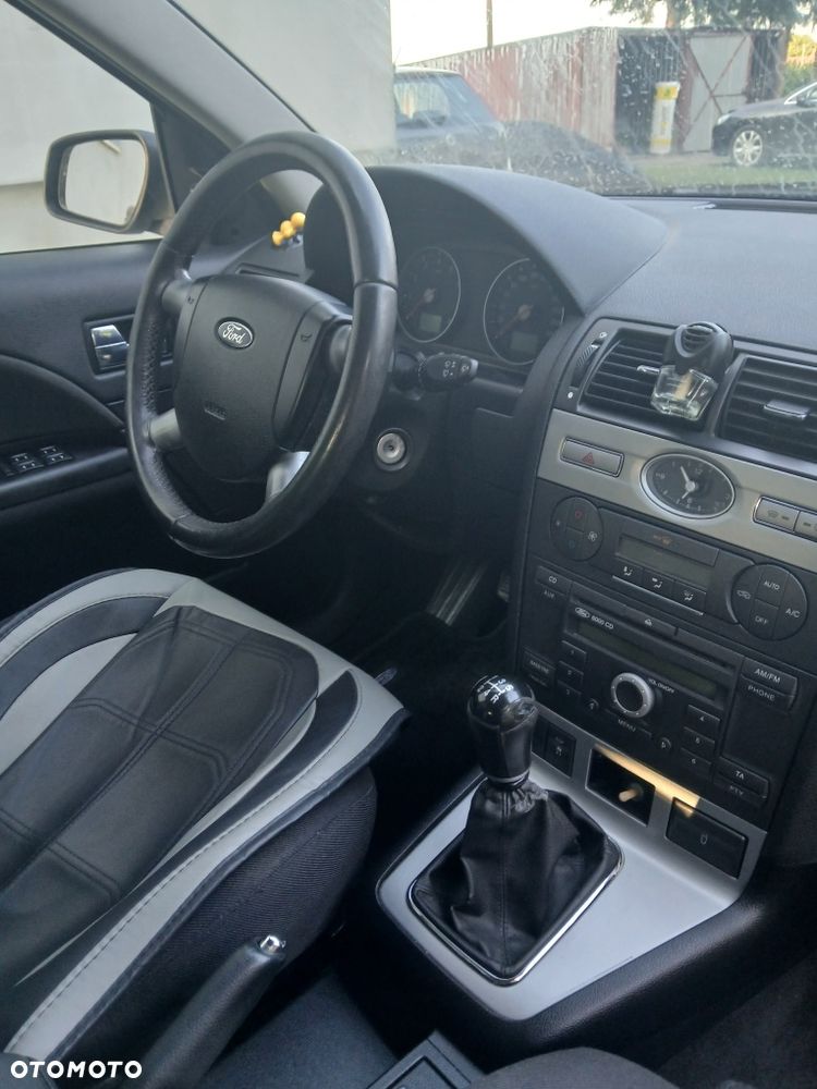 Ford Mondeo - 4