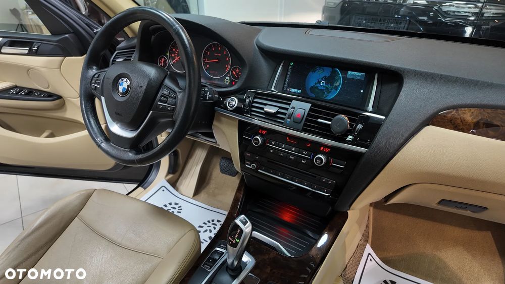 BMW X3 xDrive28i xLine sport - 37