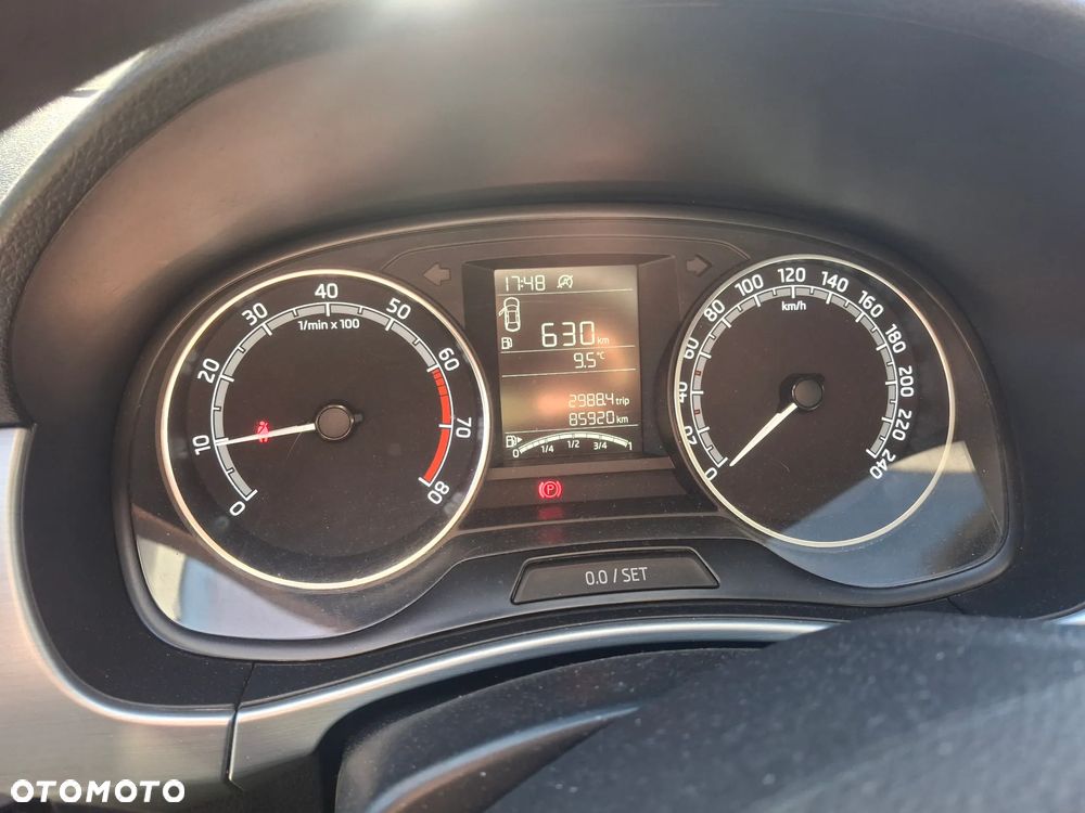 Skoda Fabia 1.0 TSI Ambition - 8