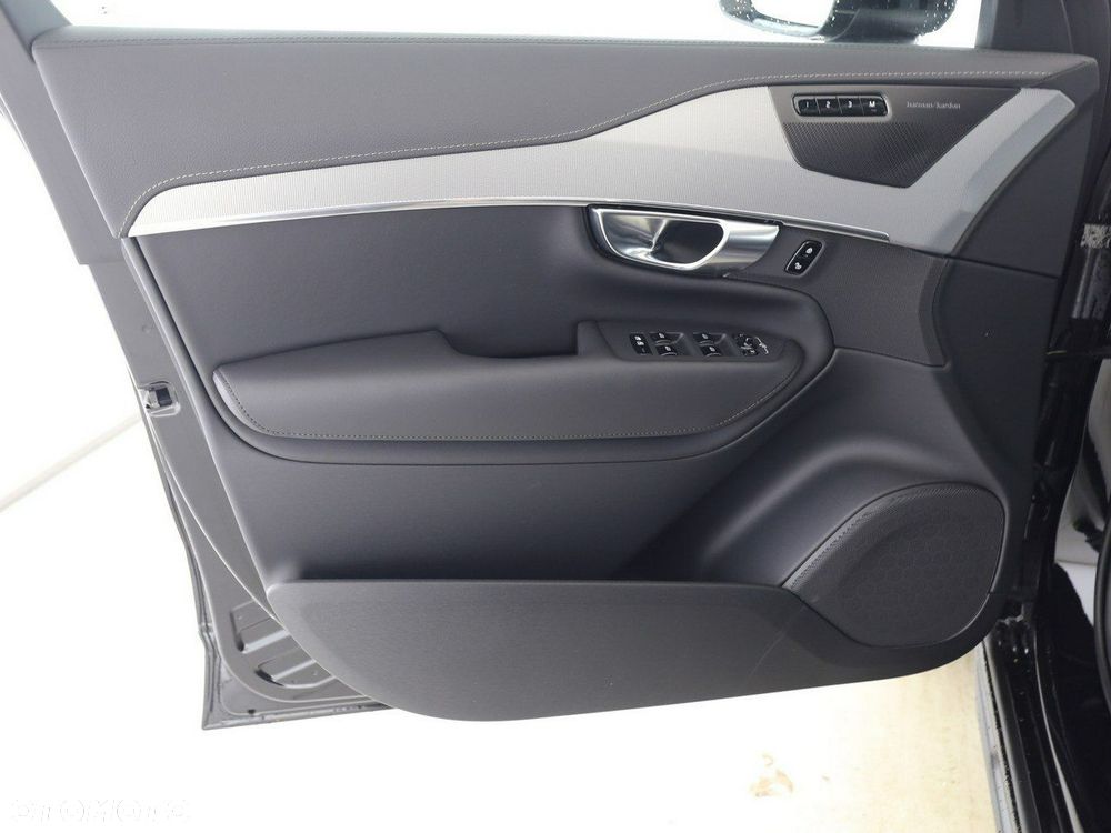 Volvo XC 90 - 10