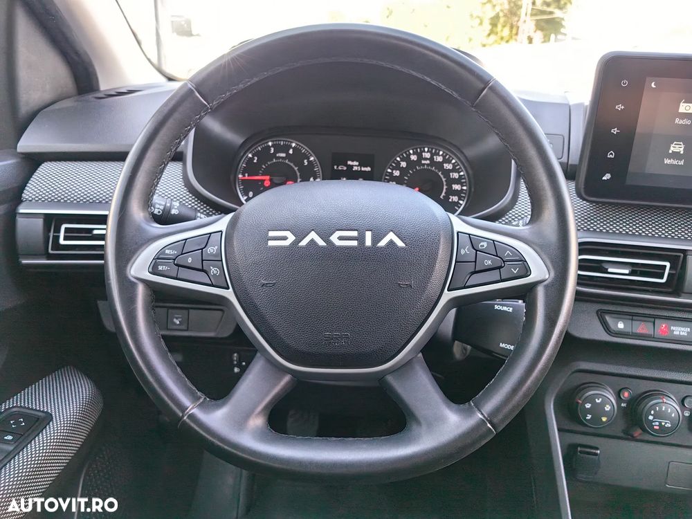 Dacia Logan TCe 90 MT6 Prestige - 5