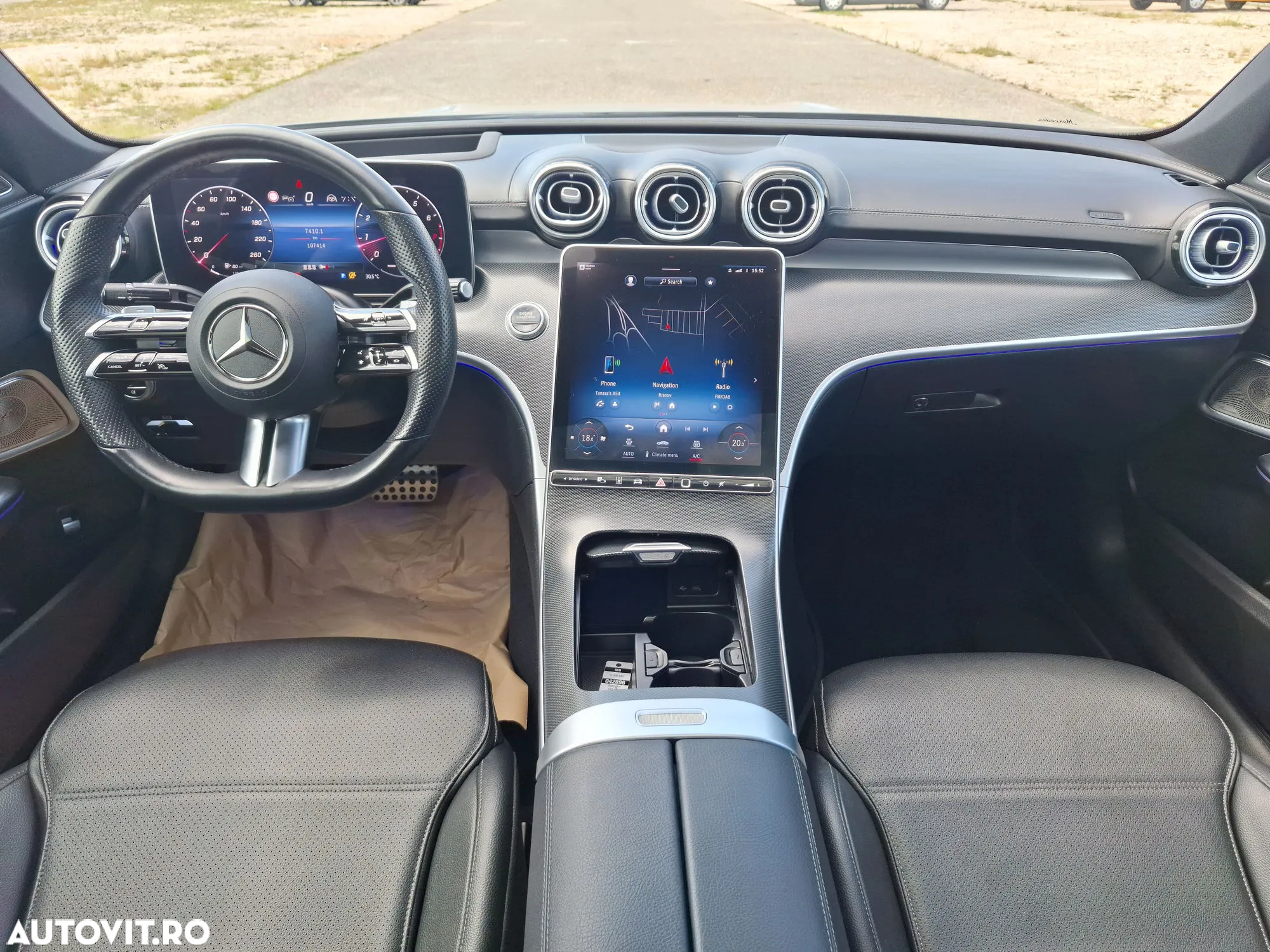 Mercedes-Benz C 300 4Matic T 9G-TRONIC - 12