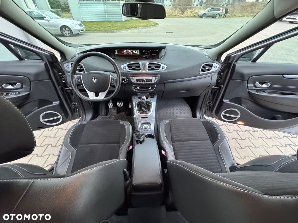 Renault Scenic Energy TCe 130 S&S Bose Edition - 12