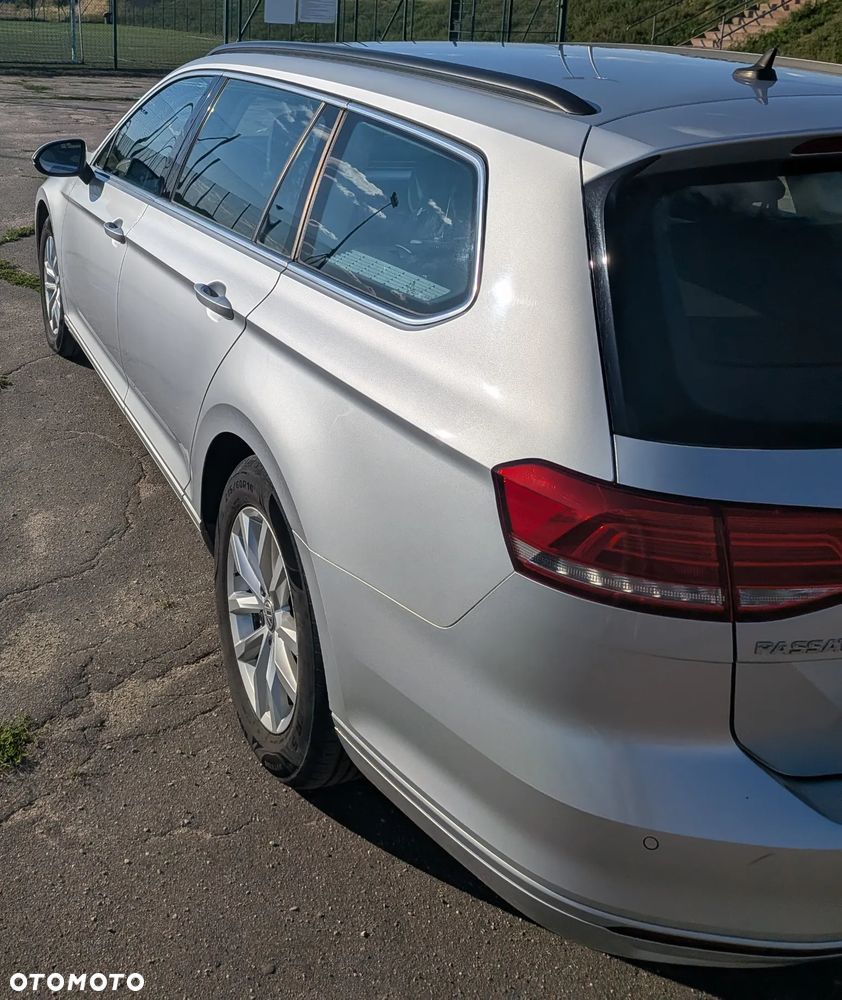 Volkswagen Passat 2.0 TDI SCR Comfortline DSG - 8