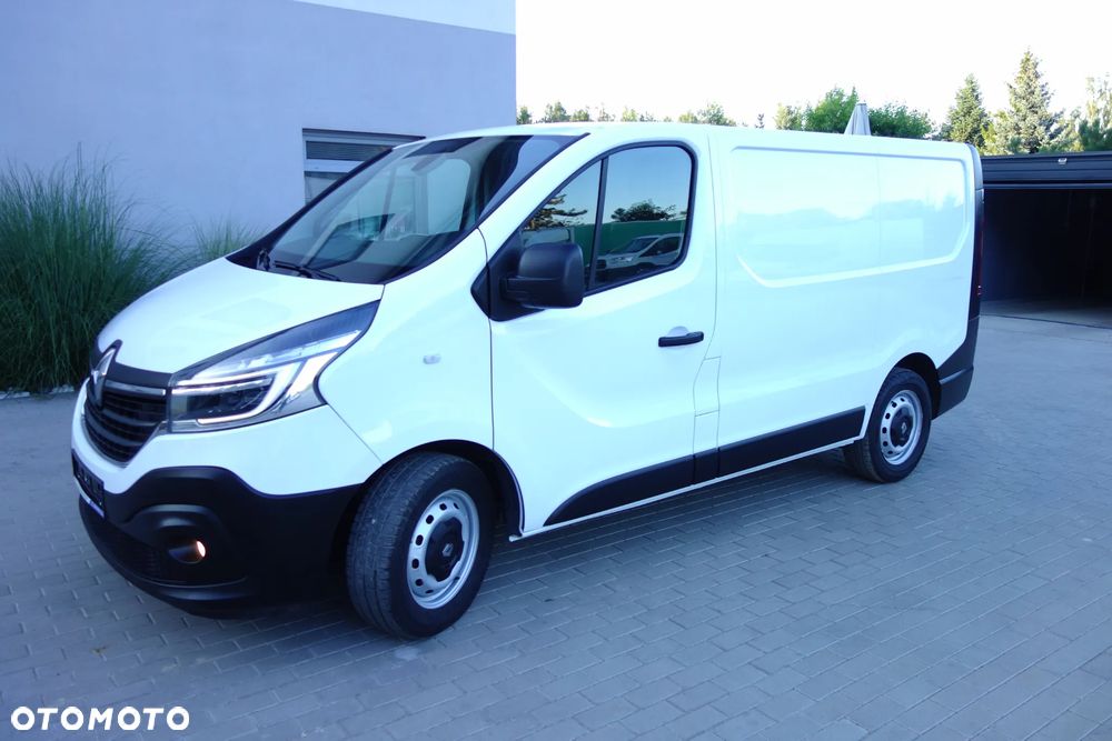 Renault Trafic 2.0 Dci 145 KM L1H1 Klima Kamera Ledy - 2