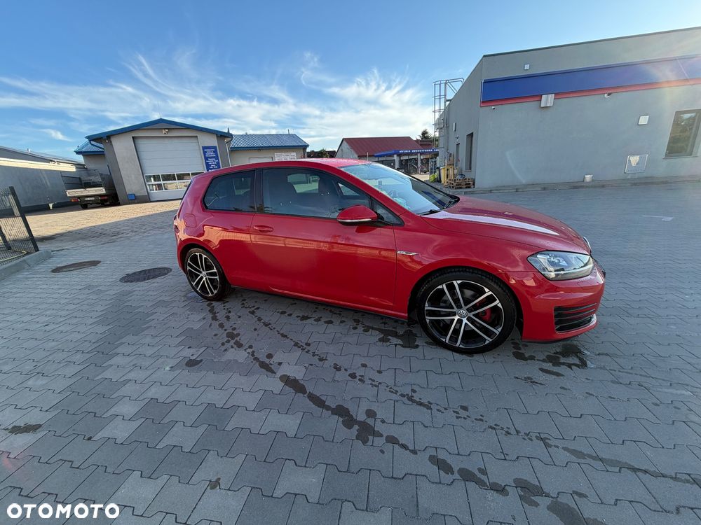 Volkswagen Golf 2.0 TDI BMT GTD DSG - 5