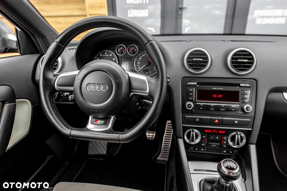 Audi S3 Sportback Standard - 26