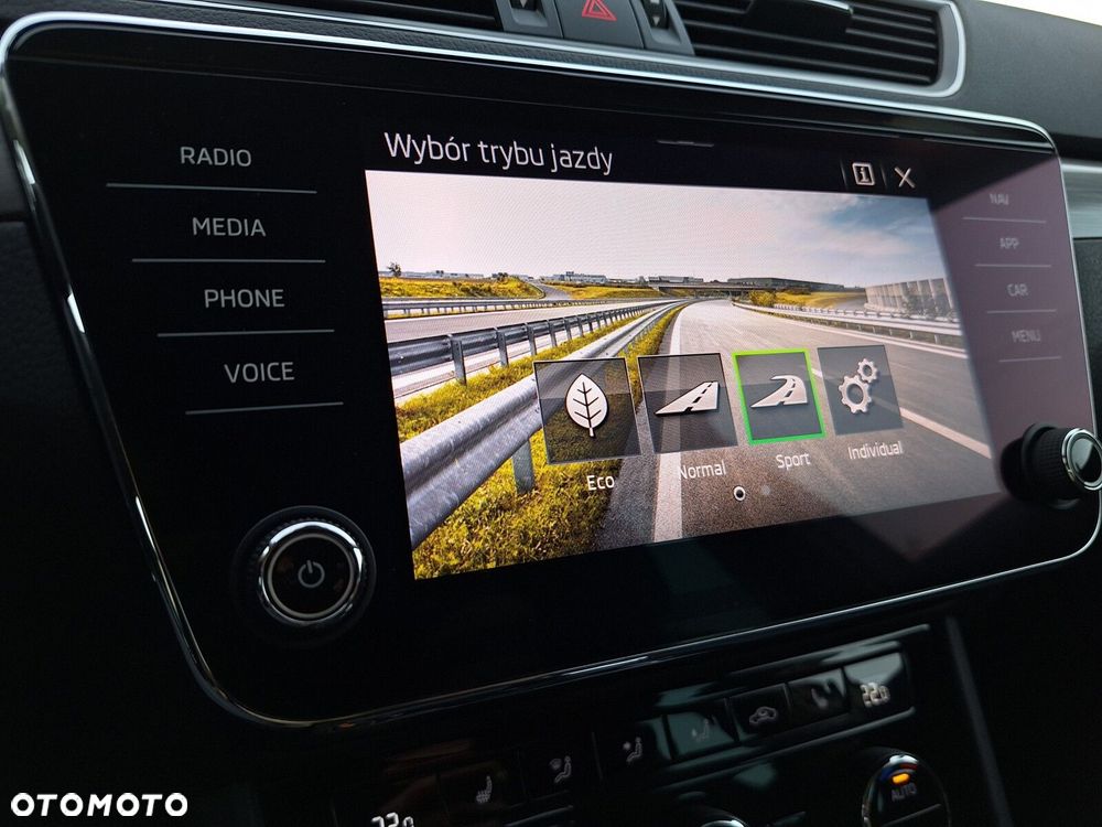 Skoda Superb 1.4 TSI Plug-In Hybrid Style DSG - 28