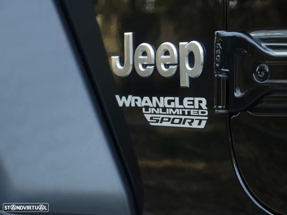 Jeep Wrangler Unlimited 2.2 CRD Sport AT - 9