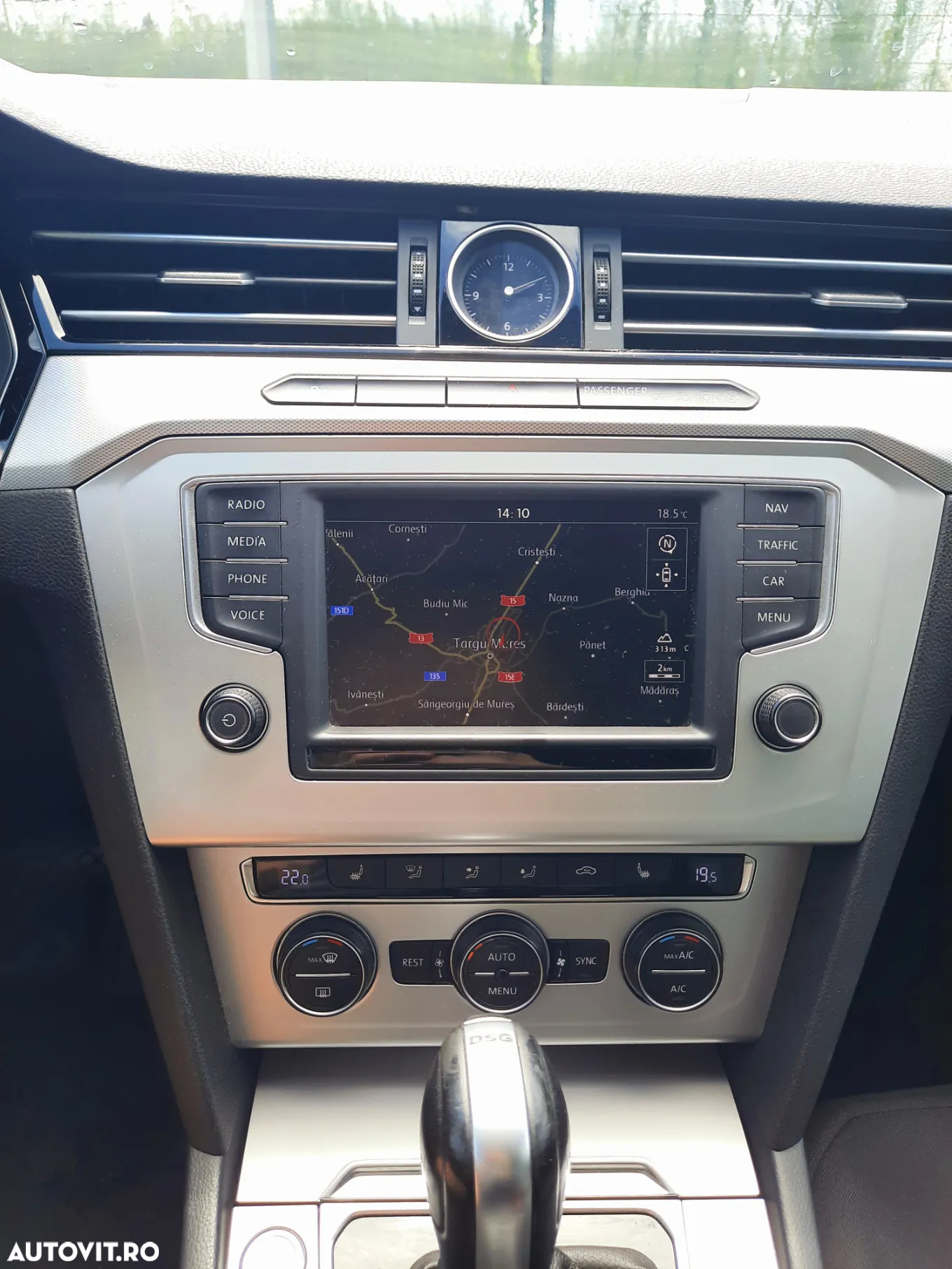 Volkswagen Passat Variant 2.0 TDI SCR DSG - 13