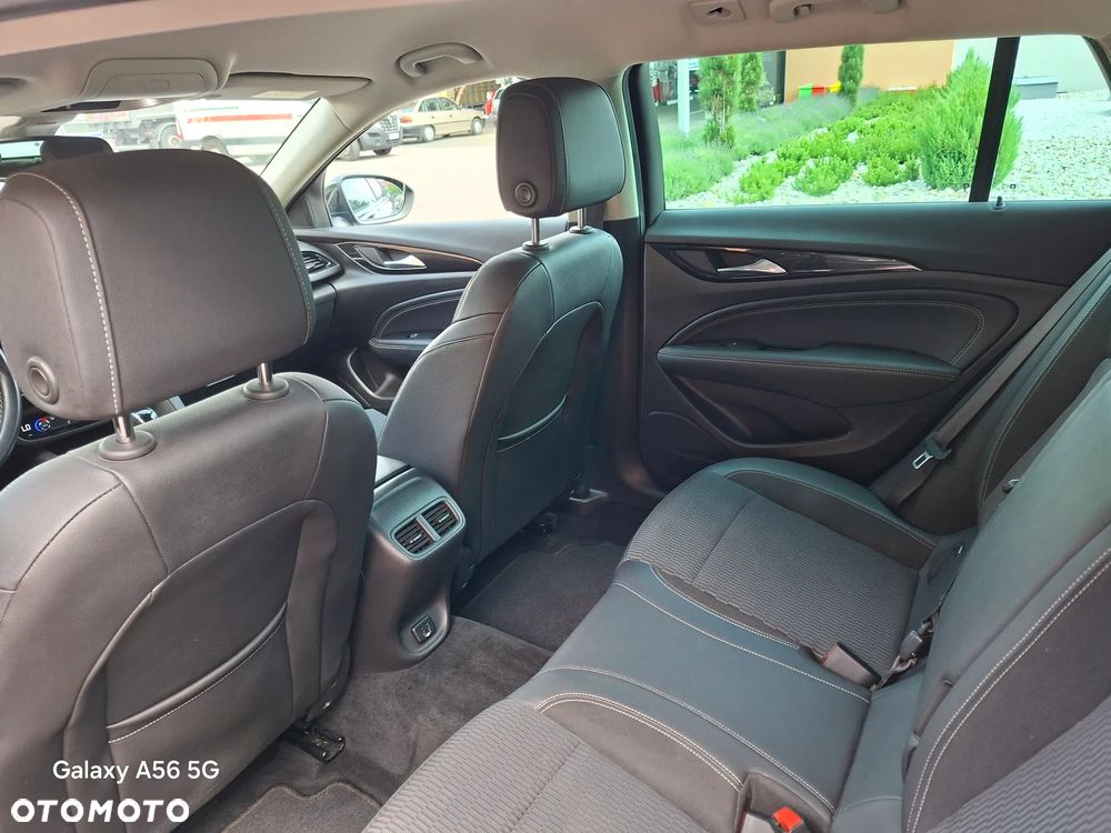 Opel Insignia 2.0 CDTI automatik Business Edition - 26