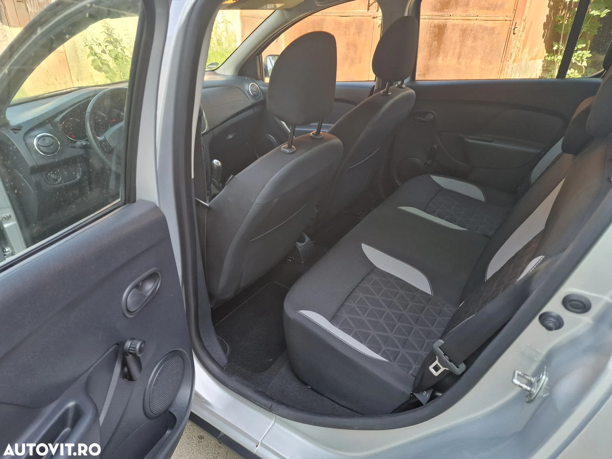 Dacia Sandero Stepway 0.9 TCe - 6