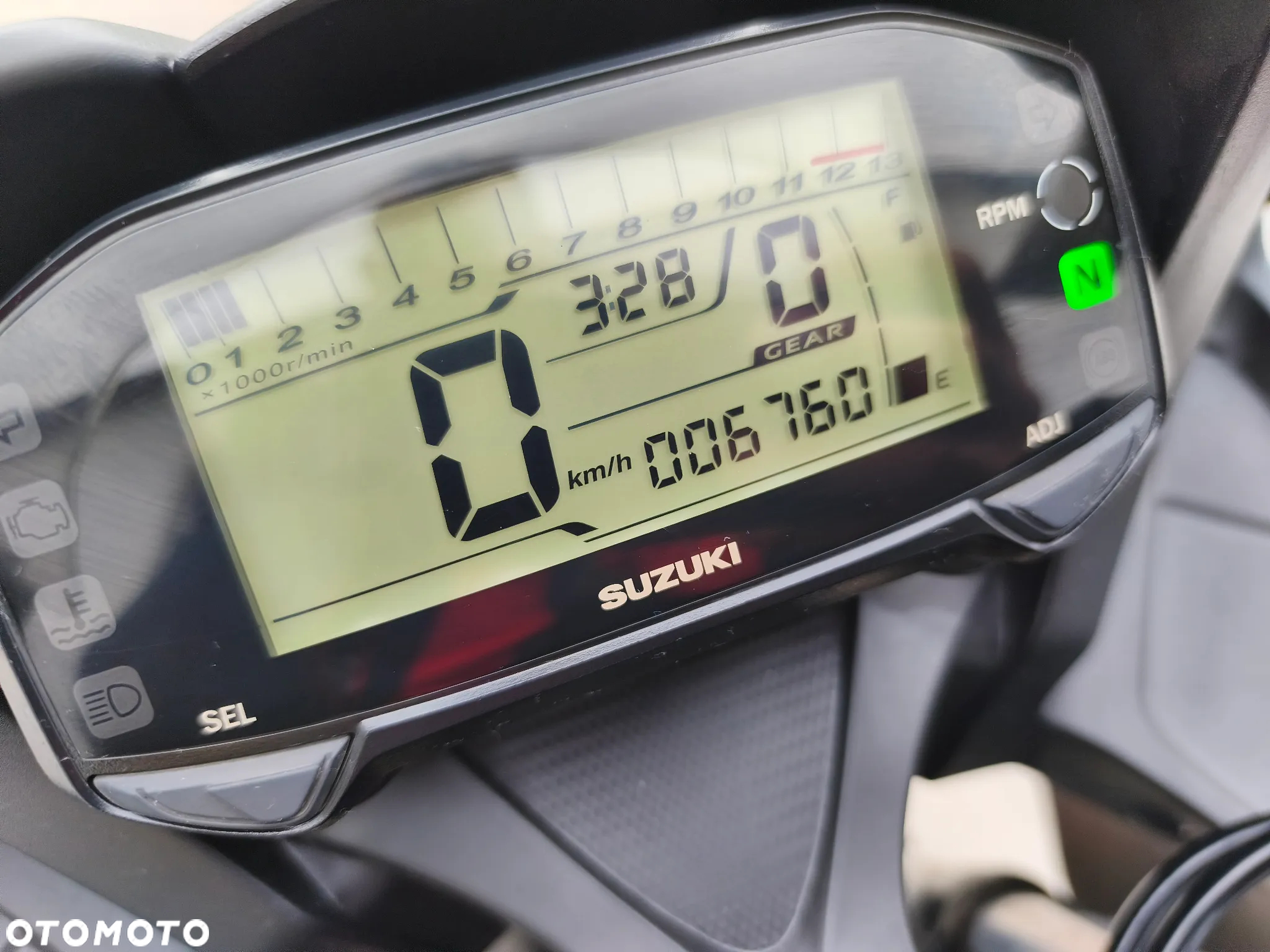 Suzuki GSX-R - 34