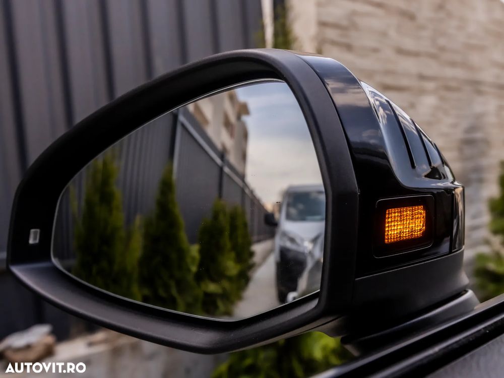 Audi A5 40 TDI quattro S tronic S line - 33