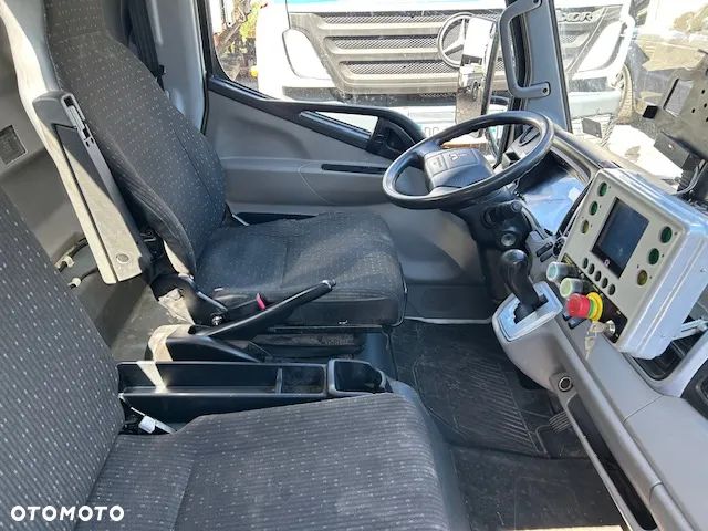 Mitsubishi Fuso Canter 7C15 Euro 6 śmieciarka - 17
