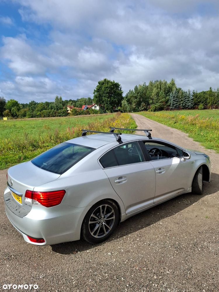 Toyota Avensis - 20