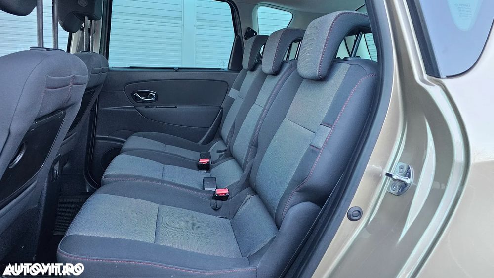 Renault Scenic - 23