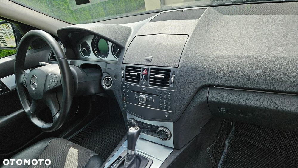 Mercedes-Benz Klasa C 320 CDI Avantgarde 4-Matic - 7