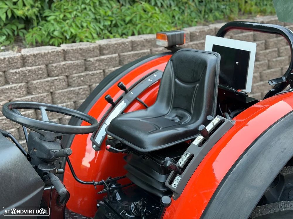 Valtra Valmet 3300 4RM - 12